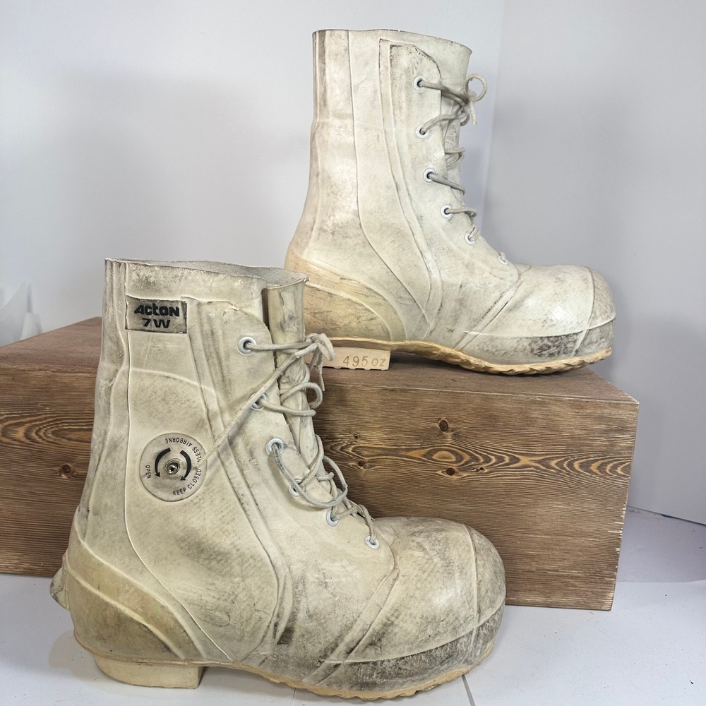 Acton US Military Bunny Boots Mens 7W Extreme Cold Mickey Mouse White VTG Canada